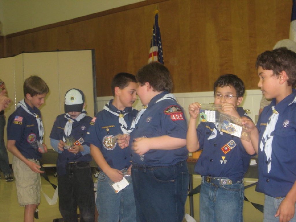 2010-Pack409-Blue-n-Gold - 177.jpg